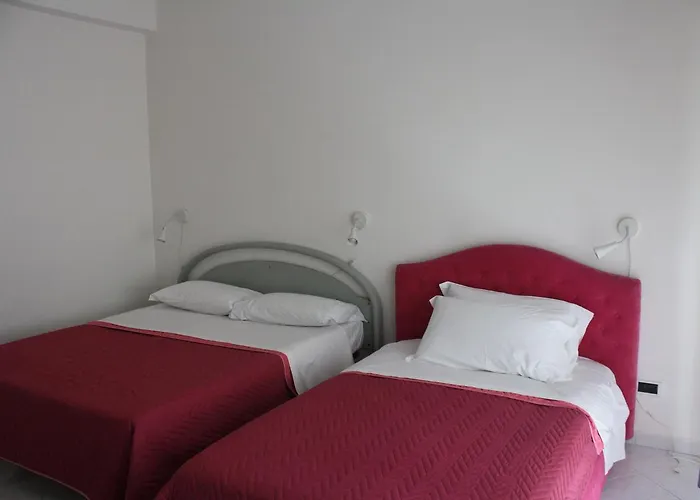 Nest Rose Feriehus Sorrento